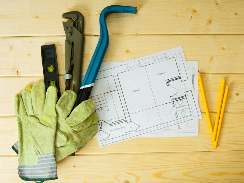 What Are the Benefits of Working With a Home Remodeling Company Near Me?