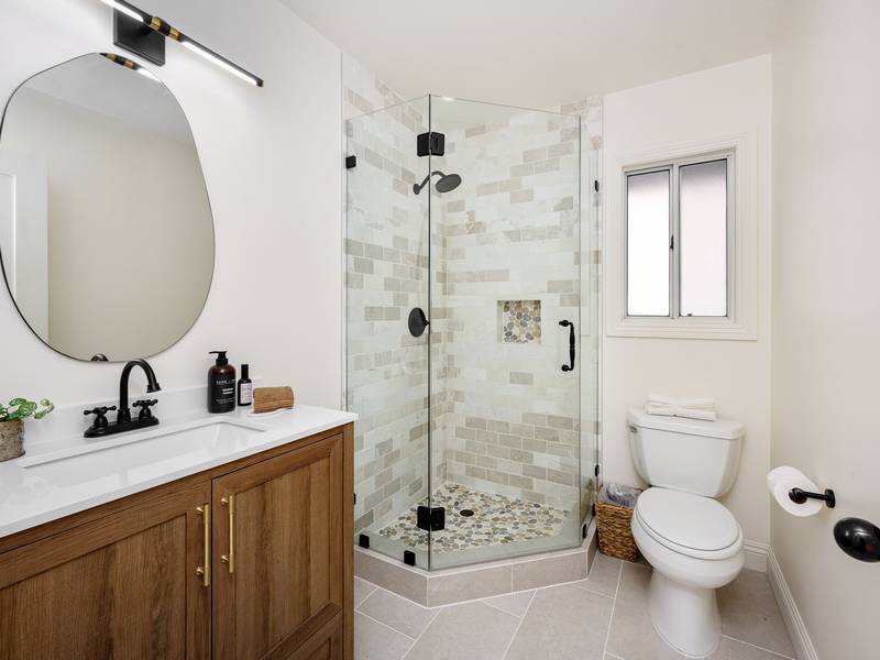 What Are the Latest Trends in Bathroom Remodeling?