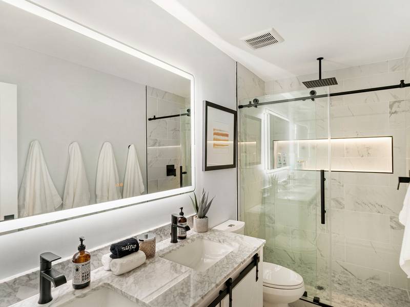 When Should I Consider Bathroom Remodeling?