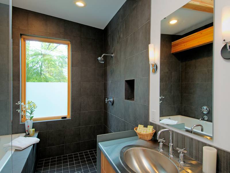 When Should I Hire A Professional Bathroom Remodeling Company?